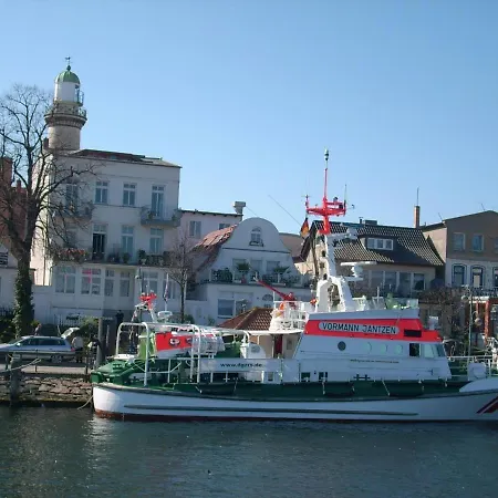 Stromtiefe, Direkt Am Alten Strom Rostock Exterior photo
